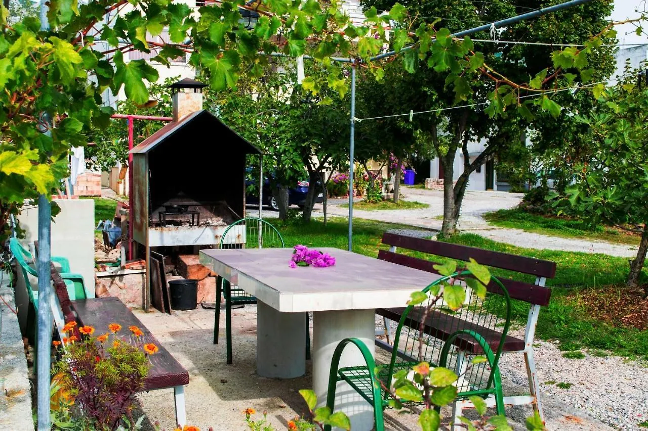 Apartments Maestral- On The Beach Seline Croatia