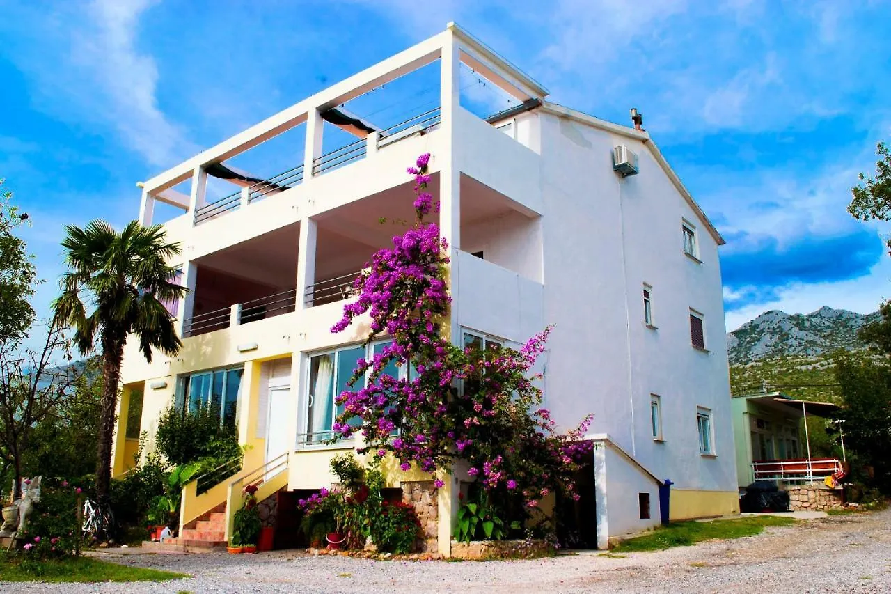 Apartments Maestral- On The Beach Seline Croatia
